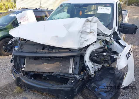 2022 Ford F-150 Xl z USA, uszkodzony, nr VIN 1FTMF1CB2NKD90372